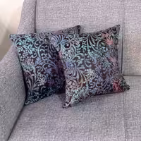 یک عدد کاور کوسن مخمل یک رو 40 در 40 زیپ دوزی شده