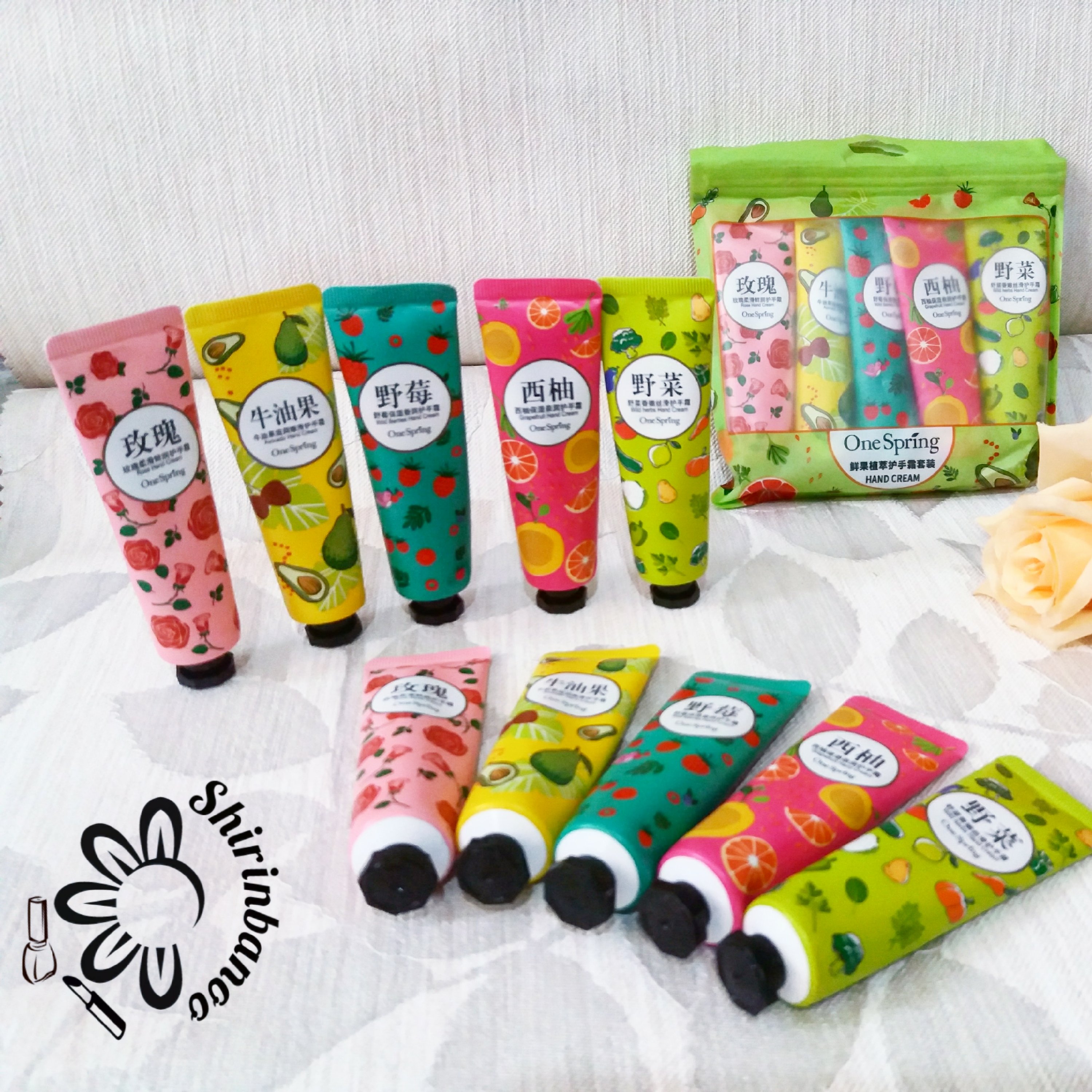 کرم مرطوب کننده وآبرسان وان اسپیرینگ ضد چروک ضد ترک و خشکی پوست روشن کننده پوست دارای ویتامین E