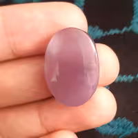 نگین عقیق سوسنی کاملا طبیعی و معدنی و رنگ طبیعی با کیفیت