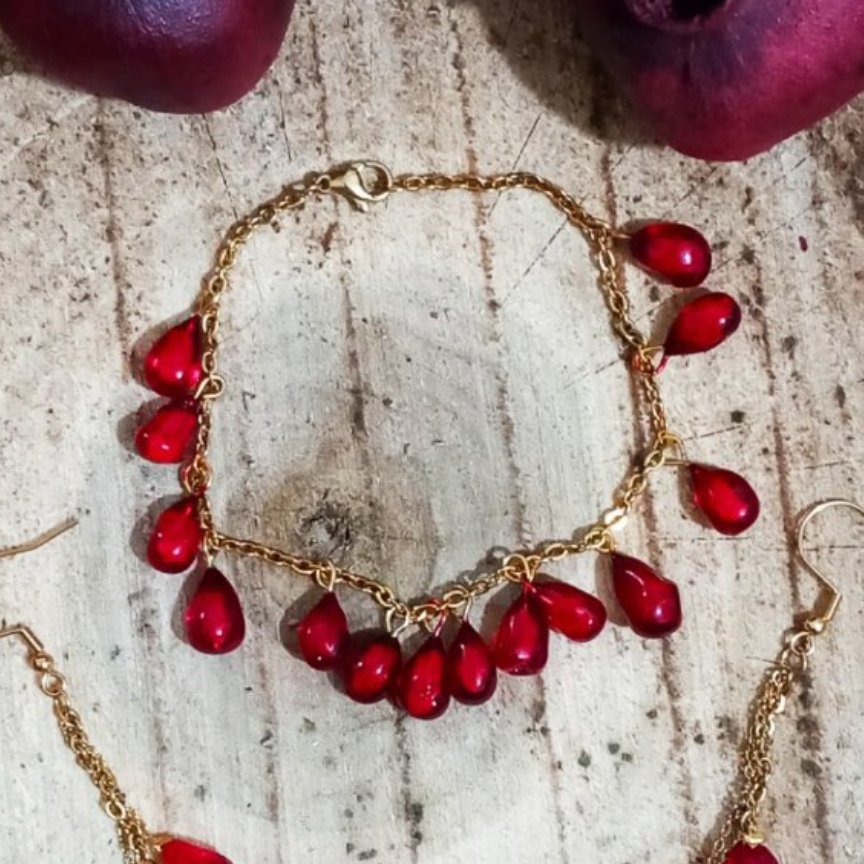 دستبند یلدا