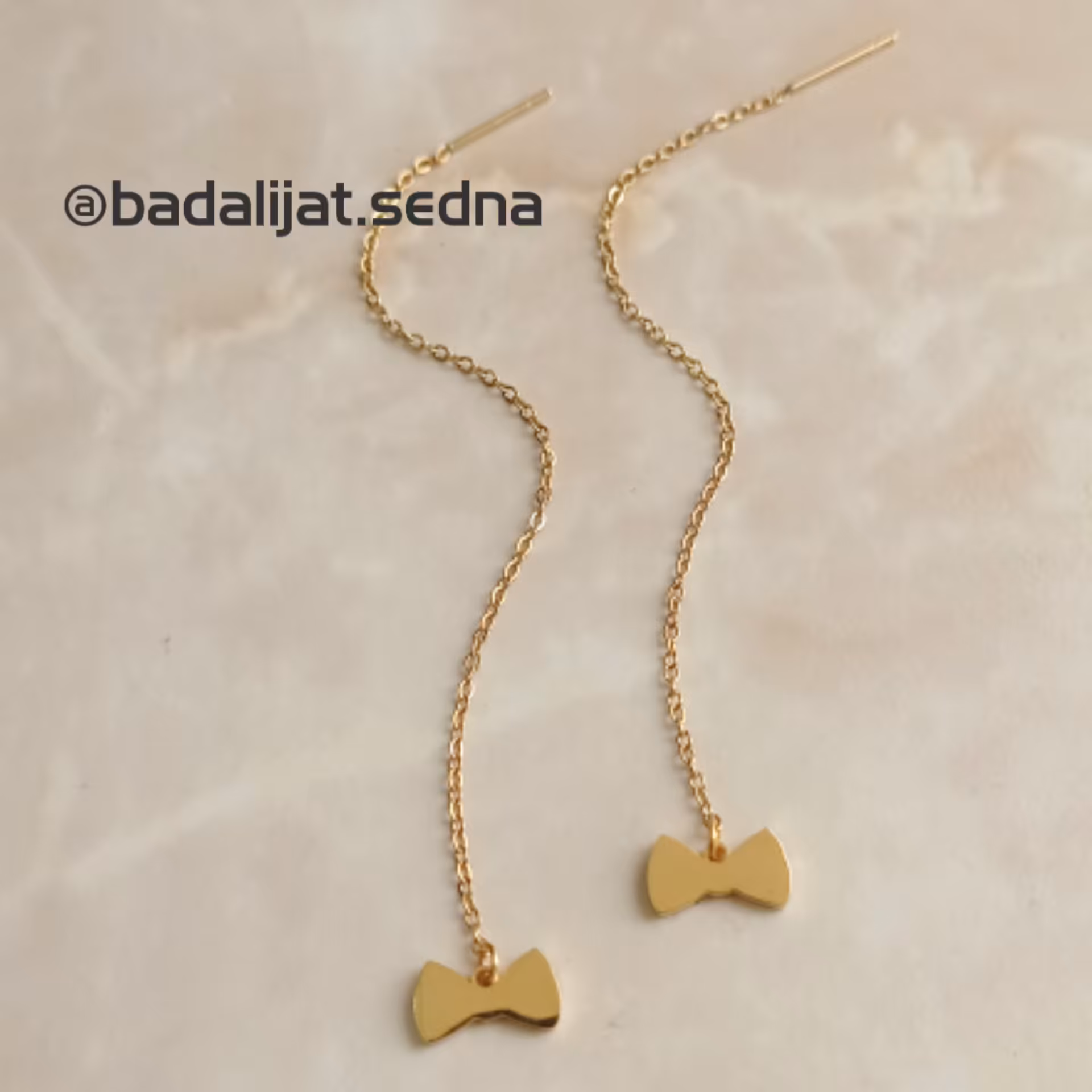 اکسسوری و بدلیجات گوشواره بخیه استیل رنگ ثابت طلایی طرح پاپیون 