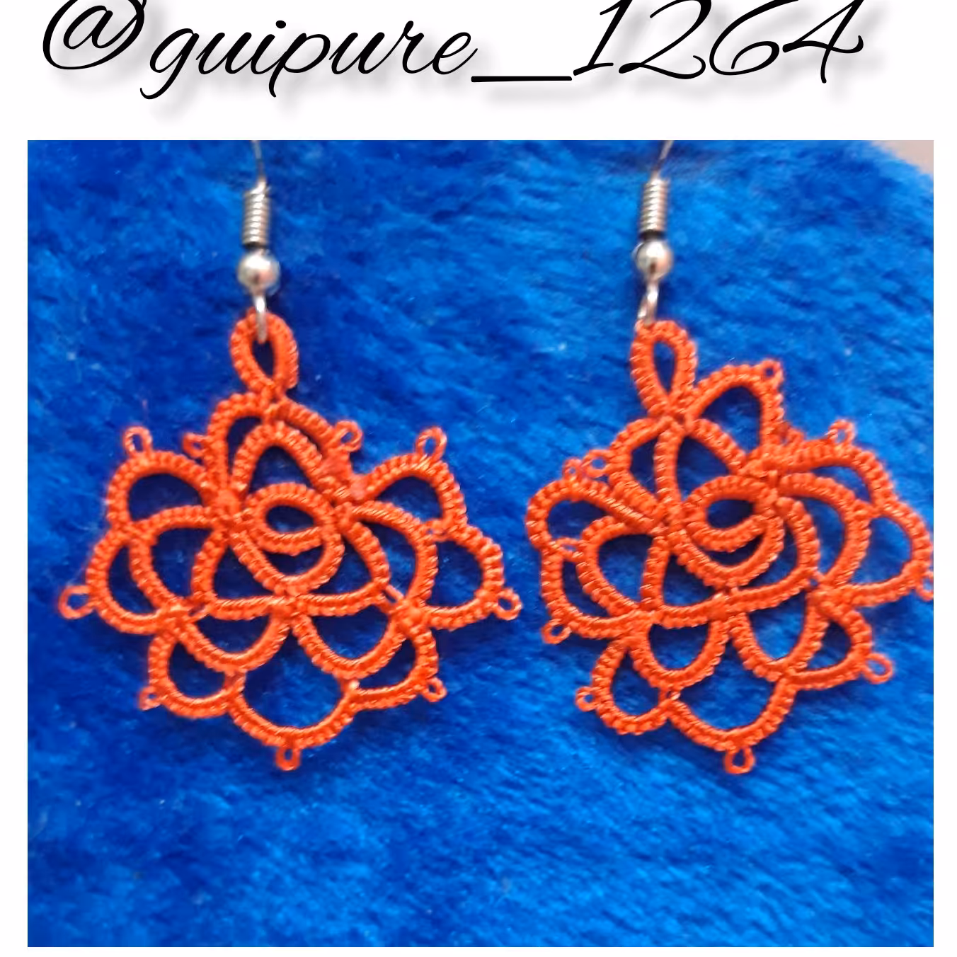 گوشواره قرمز