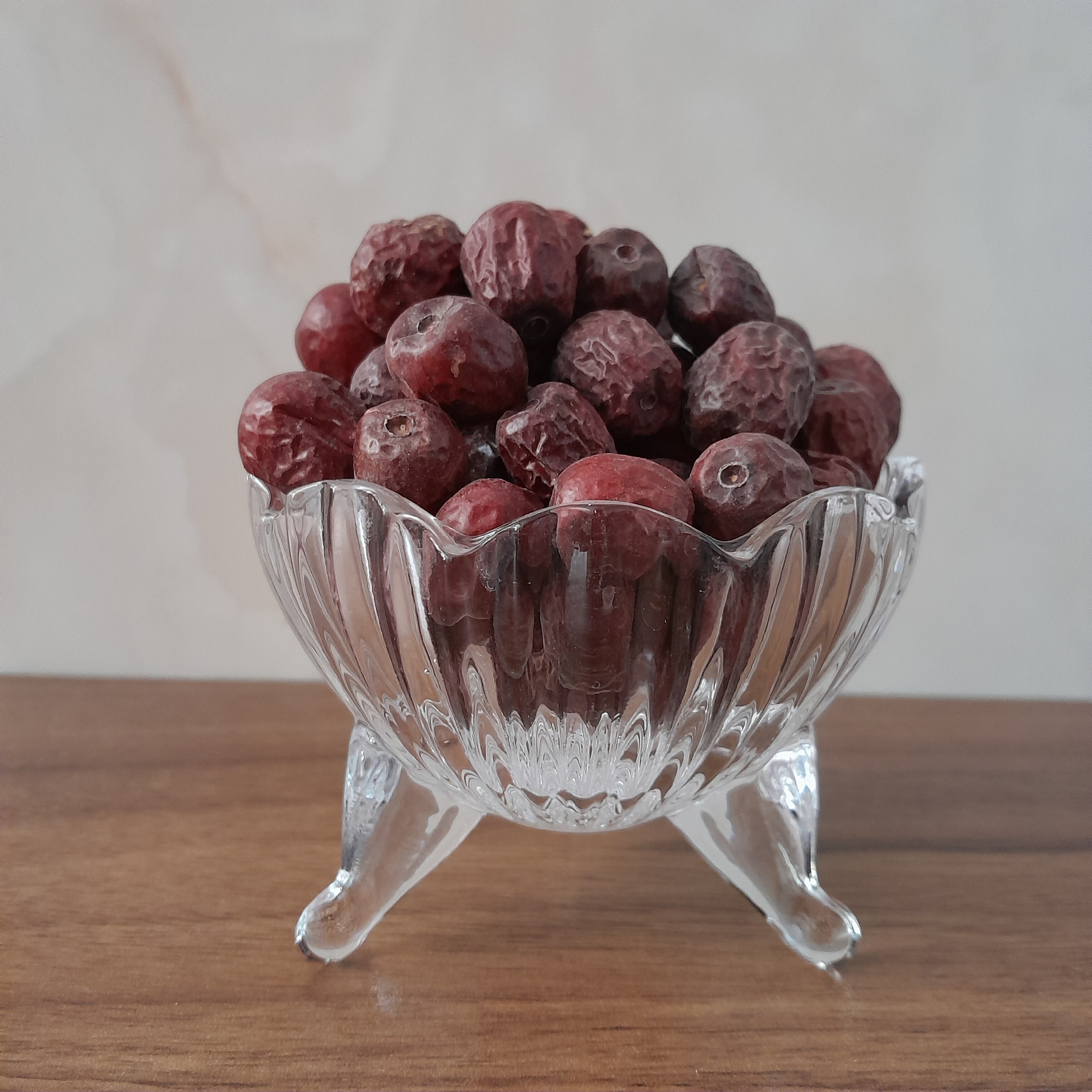 عناب(بسته 100 گرمی)