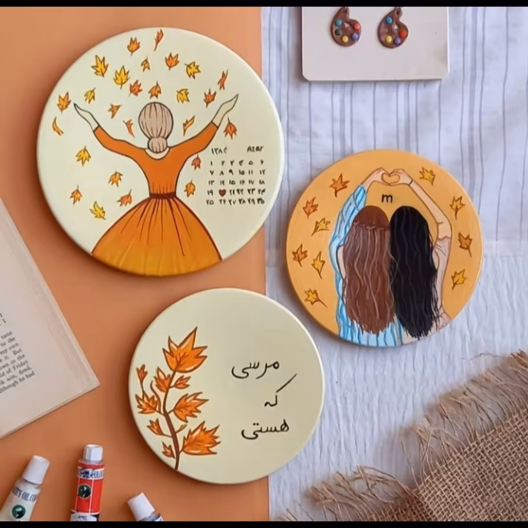 دیوارکوب سفالی طرح تولد دخترانه و تولد دوست و رفیق هدیه ست سه عددی گالری ماه آسمانی 