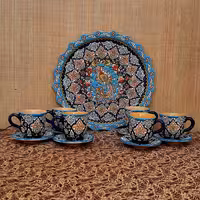 ست 6نفره چایخوری با زمینه لاجوردی. در صورت تمایل خریدار محترم هر ظرف دیگه اعم از قندان ، قوری و .... با همین طرح تهیه می