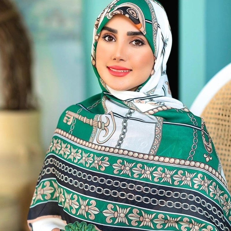 روسری زنجیری سفید سبز سوپرنخ (کد077)