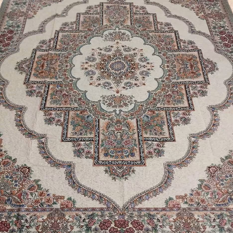 روفرشی مخمل زرکدار 9متری رنگ کرم طرح حوض نقره مدل ستاره ای