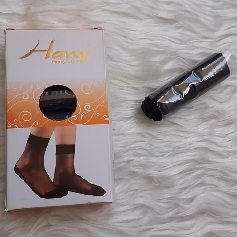 جوراب دو ربع شیشه کفه دار مشکی و کرمی برند هانی