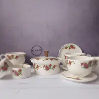 فنجان و نعلبکی 12 پارچه ی سرامیکی طرح گلسرخی