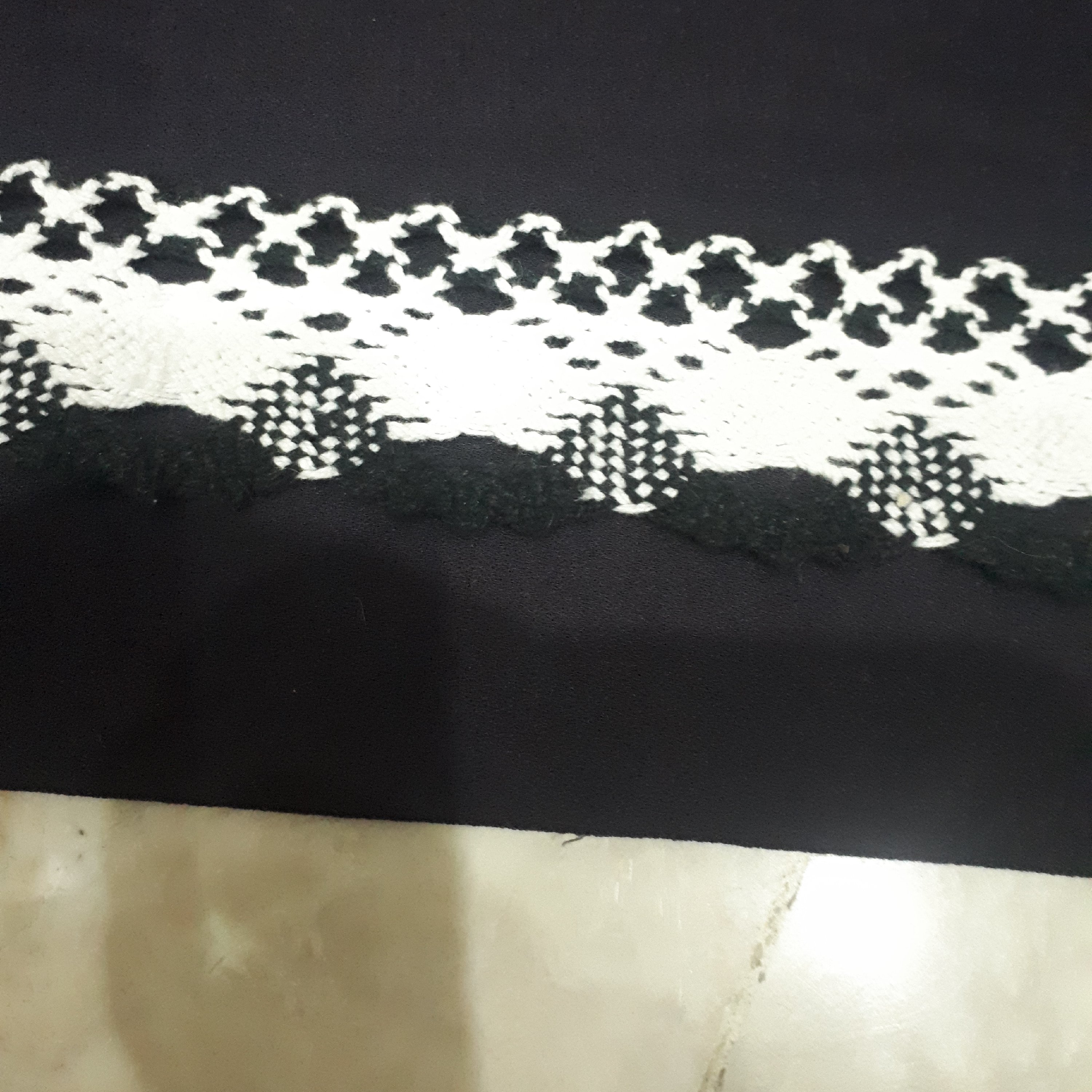 نوار کتان 4سانت سفید و مشکی