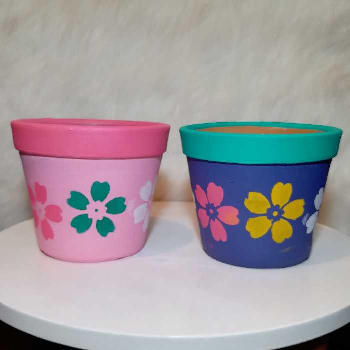 گلدان سفالی هفتی شکل طرح گل  و گلبرگ (ست دو تایی)