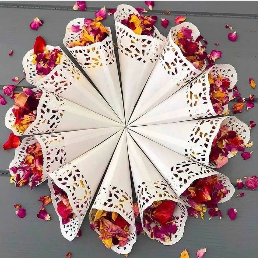 گیپور کاغذی تزئینی قطر 11 سانت  بسته 25 عددی 