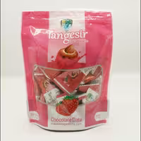 خرما شکلاتی مغزدار توت فرنگی 250 گرمی
