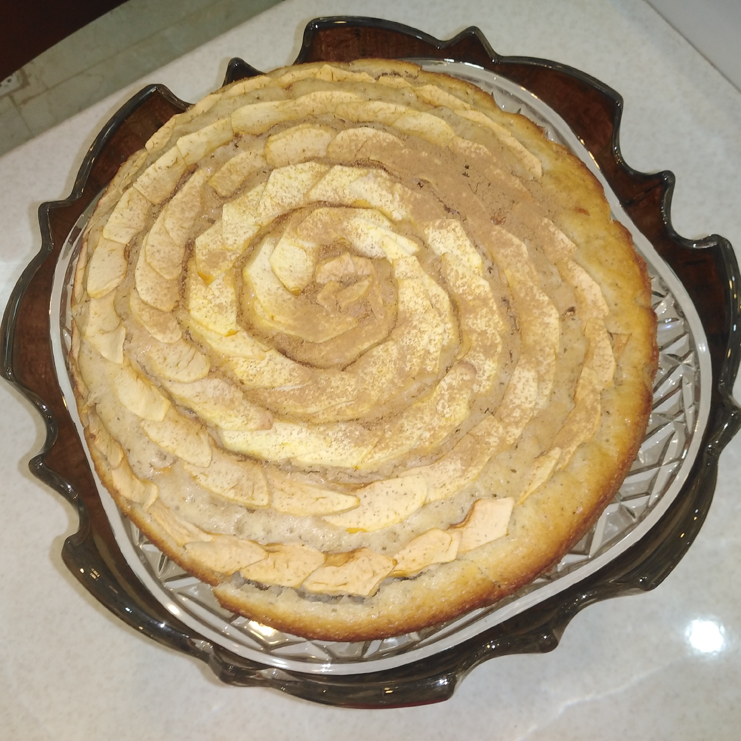 کیک خانگی سیب و دارچین (مجلسی)
