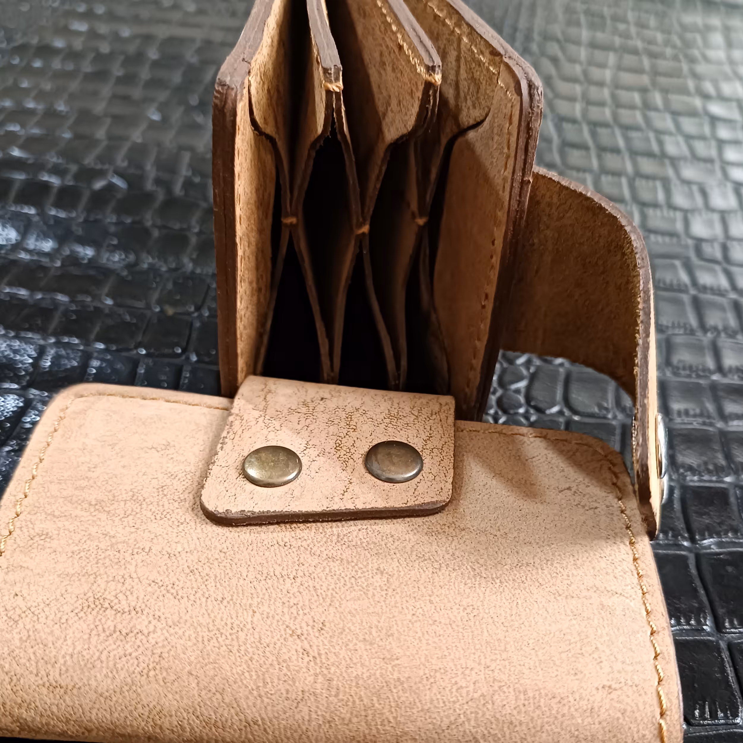 کیف کارت آکاردیونی