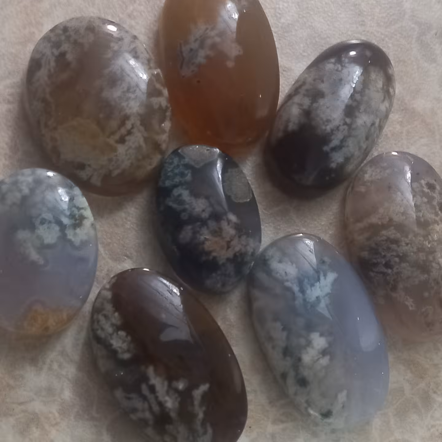 نگین شجر فردوس بسیار اعلا و اصیل مناسب دستبند. گردن آویز و انگشتر