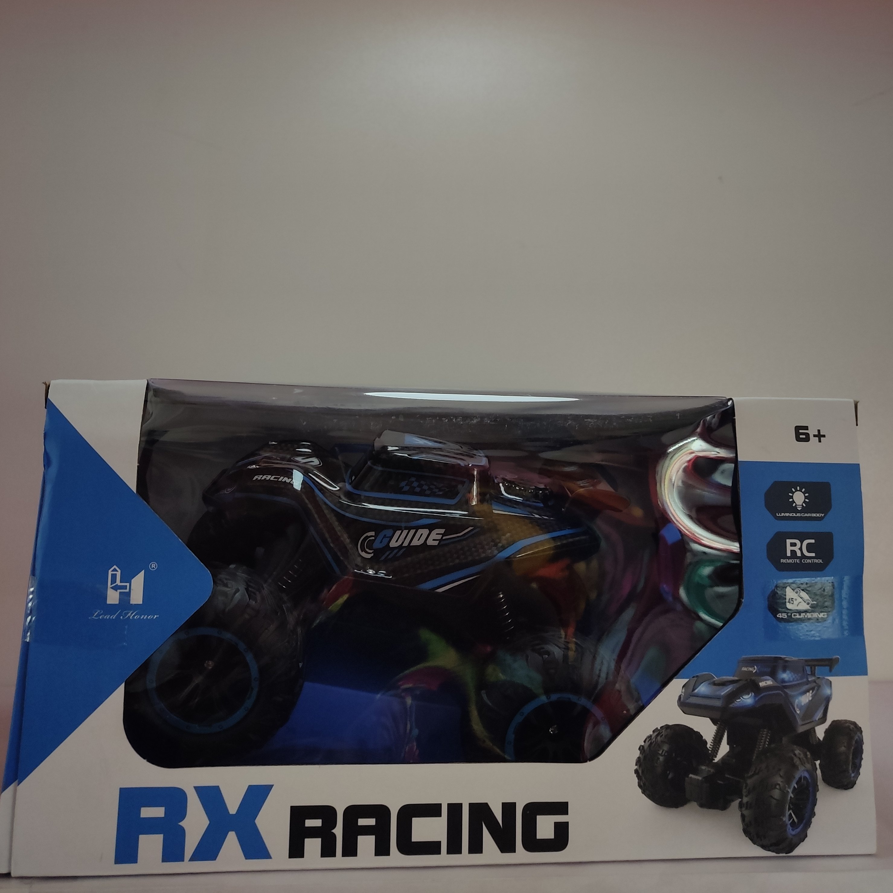 ماشین کنترلی افراد  اسباب بازی 