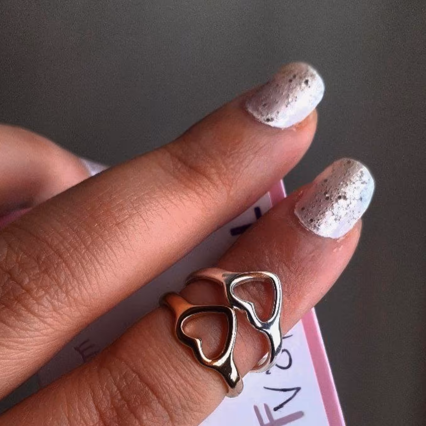 پک بند انگشتی دوستی بند انگشتی قلب بند انگشتی قلبی پک بند انگشتی قلبی بند انگشتی قلب طلایی و نقره ای ضد حساسیت 