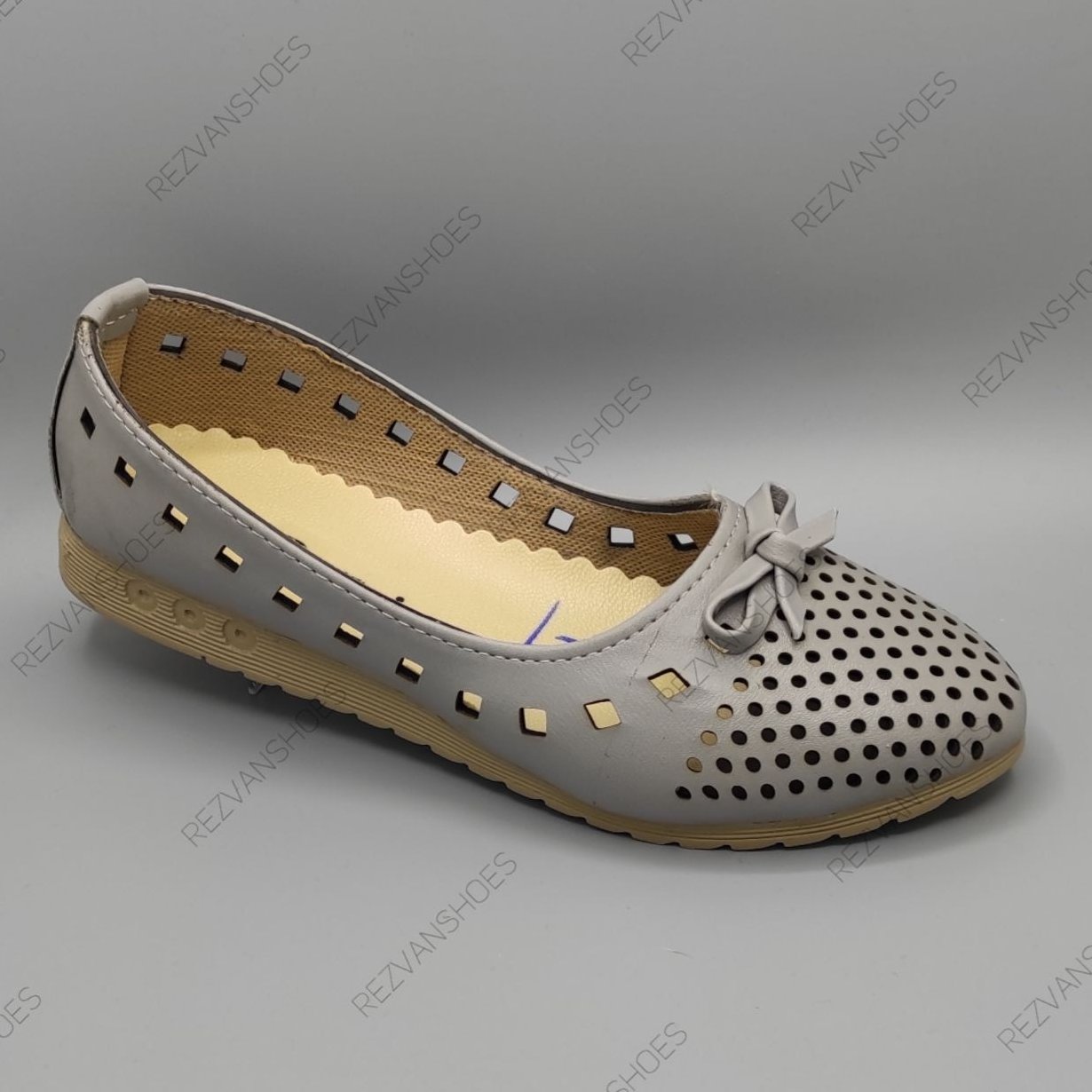 کفش زنانه طوسی کد 900سایز 37قالب کوچک