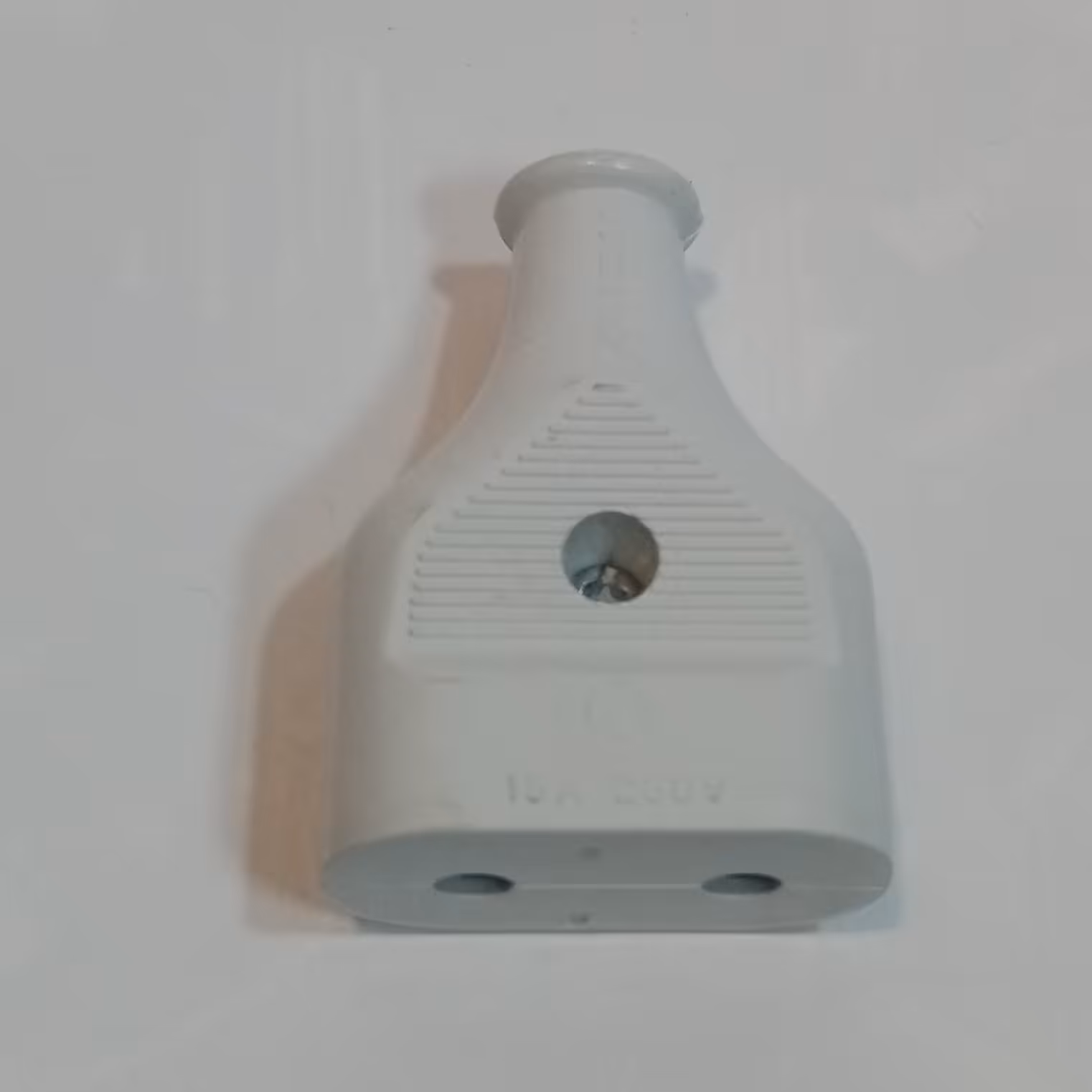 دو شاخ برق طرف مادگی دوشاخ