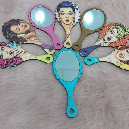 آینه  چوبی
