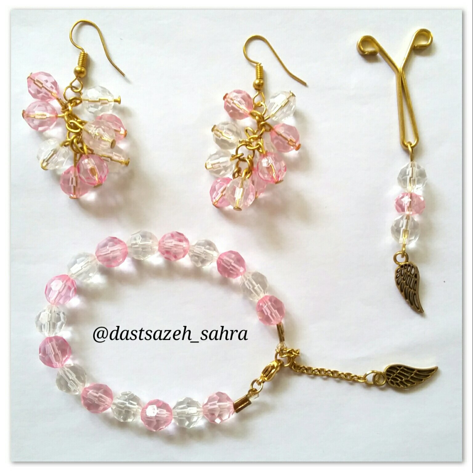 نیم ست گوشواره و دستبند و گیره روسری مهره ای (پروانه های درخشان)