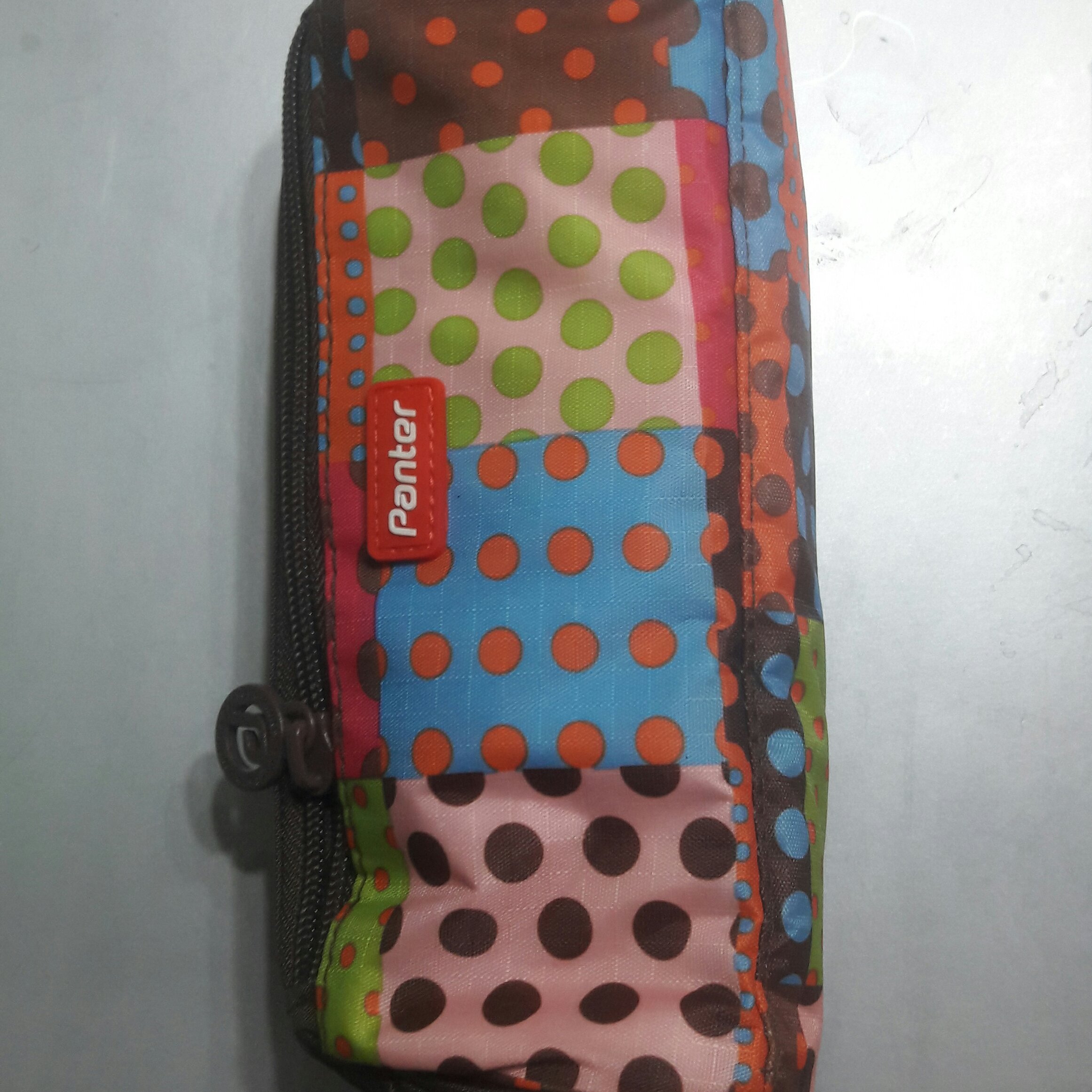 جامدادی     دو زیپ       پنتر        خیام شمالی     نوشت افزار پاکزادی 