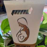 کرم مناسب ترک پوست بدن