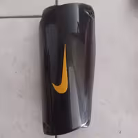 قلم بند فوتبال در رنگ بندی بچه گانه 