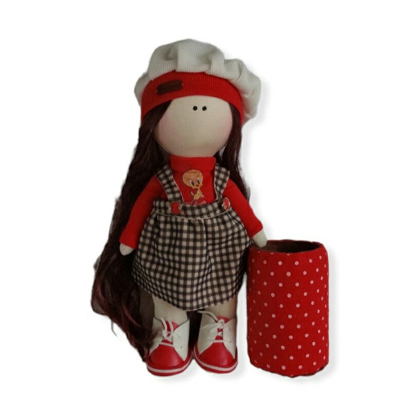 عروسک جامدادی قرمز