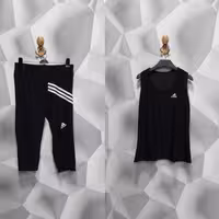 تاپ و شلوارک ورزشی قواره بزرگ