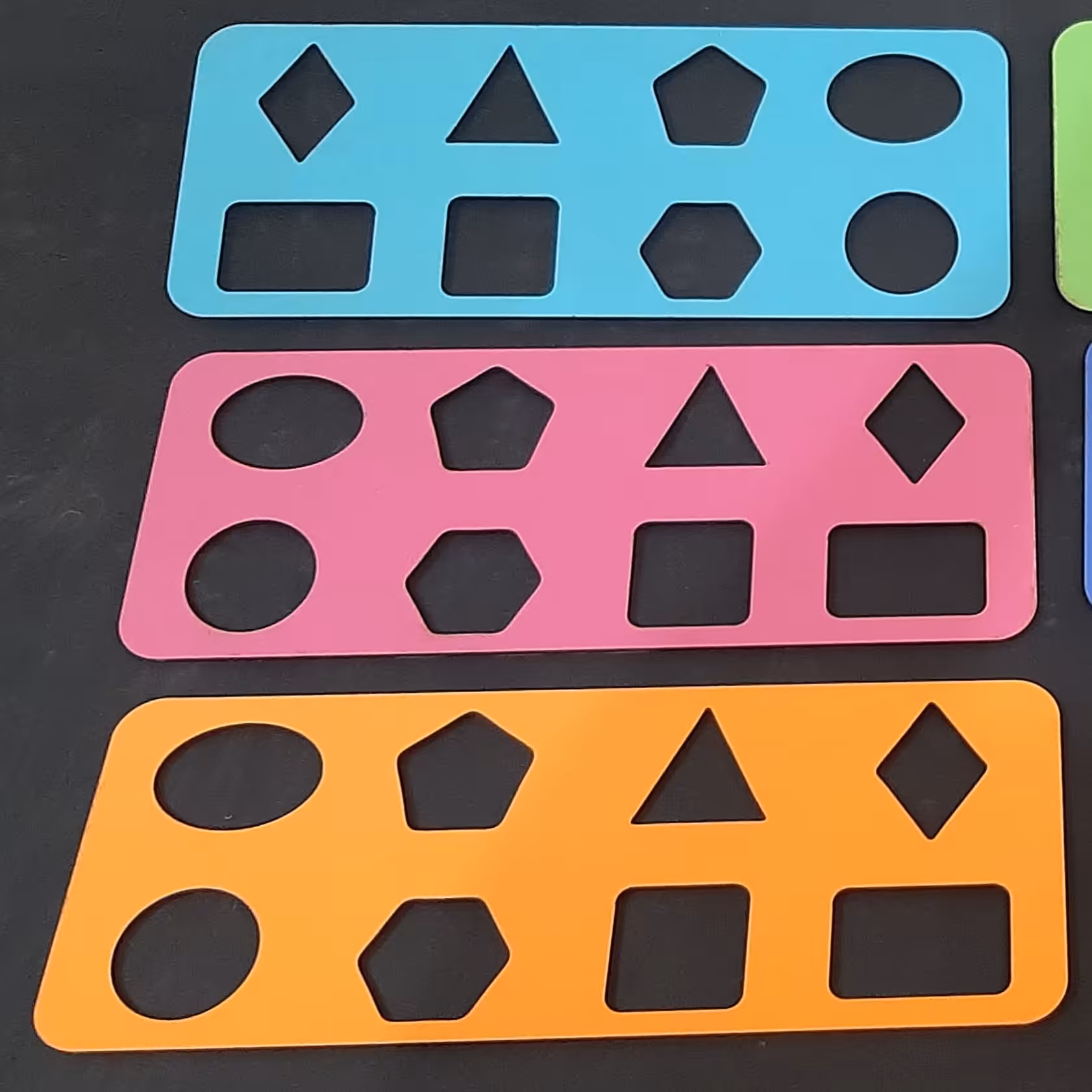 شابلون 8شکل هندسی  برای آموزش مربع دایره مثلث لوزی بیضی 6ضلعی 5ضلعی مستطیل 