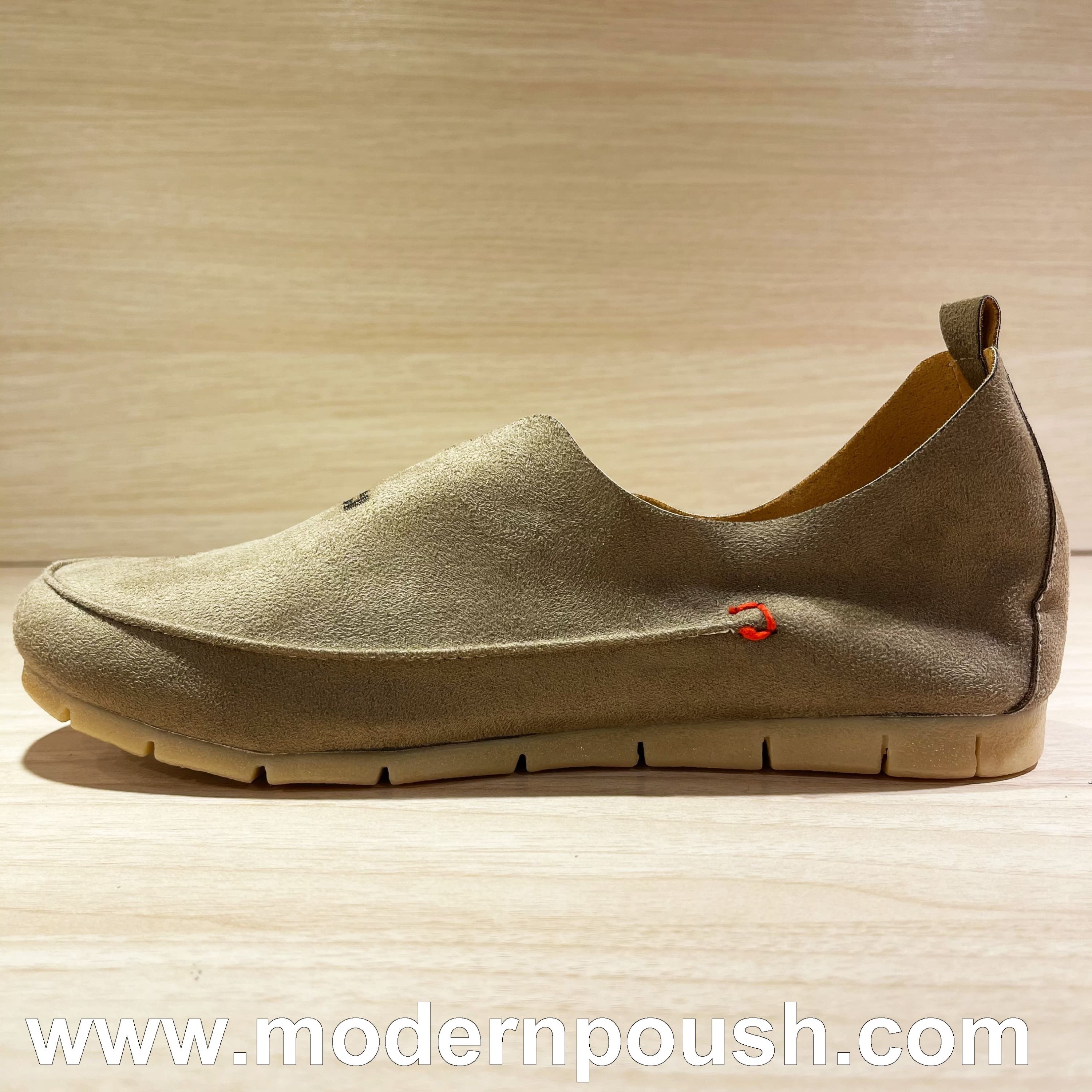 کفش راحتی زنانه مخصوص پیاده روی رنگ سبز زیتونی سایز 37-40 کد10807(نرم و راحت)