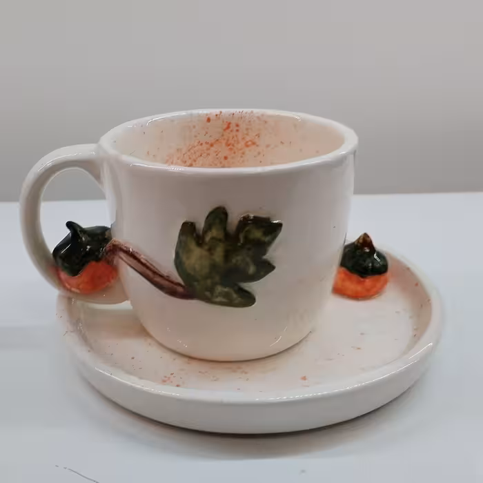 ست ماگ و بشقاب سرامیکی نقش برجسته مدل کدو