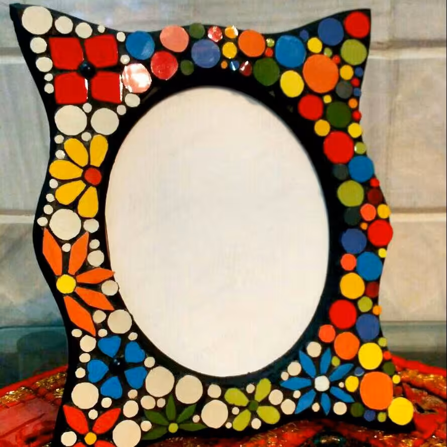 قاب عکس کاشی شکسته