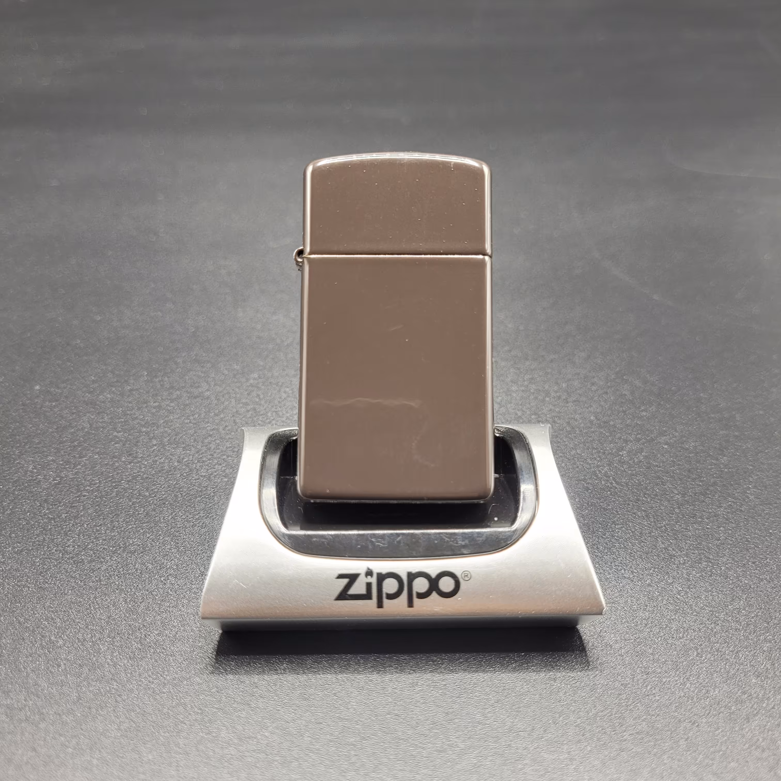فندک قهوه ای ساده باریک زیپو اورجینال 