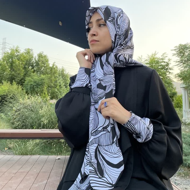 ست ساق و روسری طرحدار