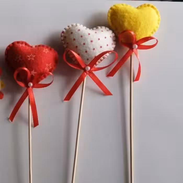 تاپر و گیفت و هدیه نمدی قلب