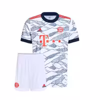 کیت سوم بایرن مونیخ 2022