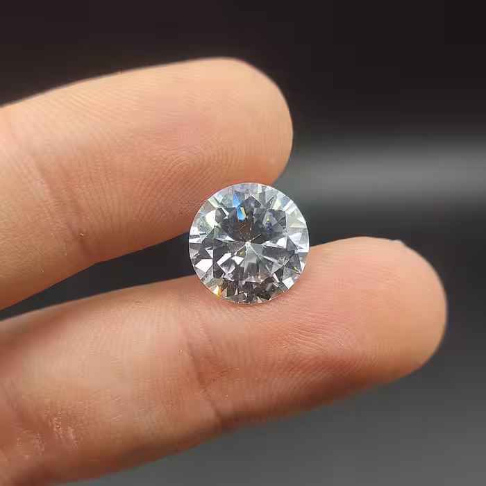 الماس روسی زیرکونیوم  12 میل بالای 10 قیراط 