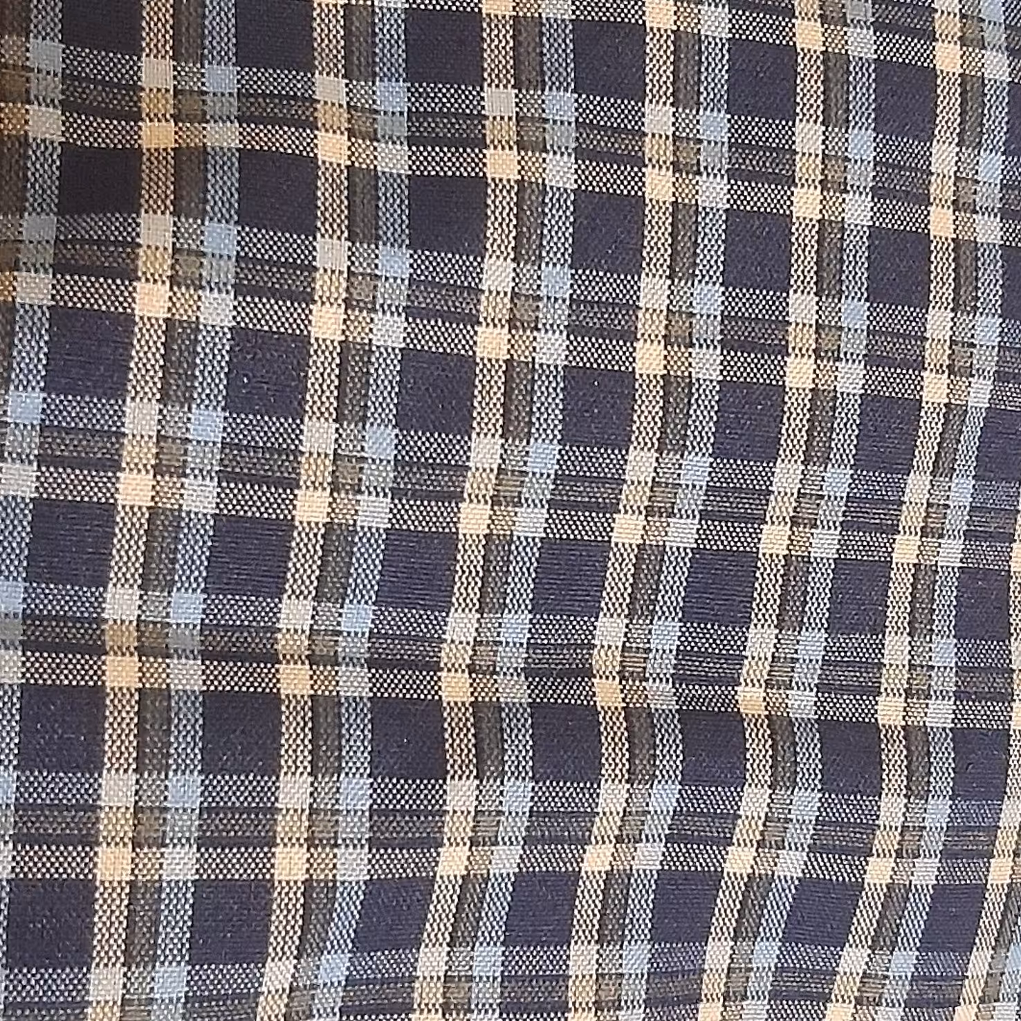 پارچه چهارخانه زمینه سرمه ای کد216