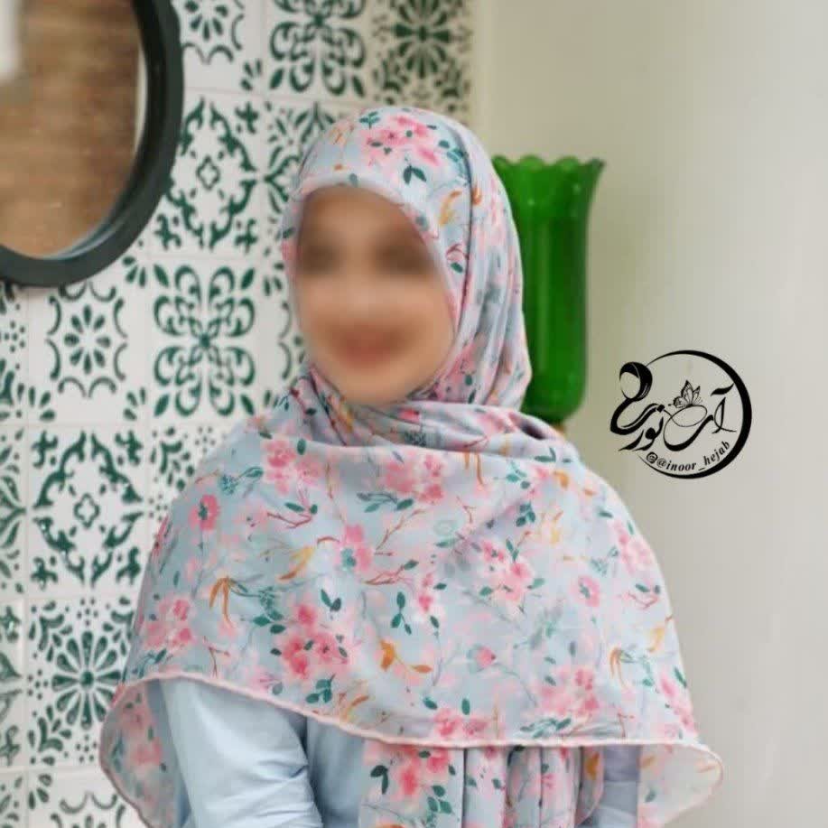 روسری شیک طرح شکوفه جنس کرپ نخ