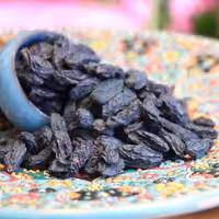 مویز بی هسته شانی 500گرمی ولی عصر