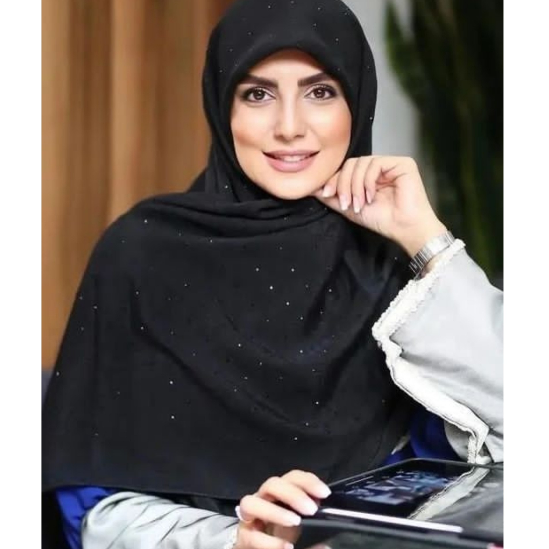 روسری نخی نگینی