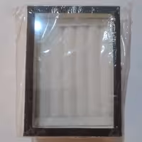 جعبه انگشتر چوبی با 5 ردیف ابر دارای روکش سفید و ظرفیت 30 انگشتر 