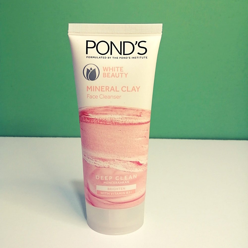 فوم خاک رس معدنی با ویتامین B3 روشن کننده قوی برند پوندز حجم 90 گرمی