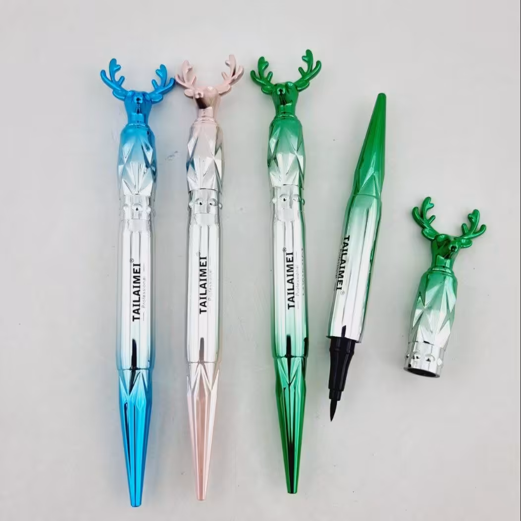 خط چشم ماژیکی طرح گوزن تایلامی 