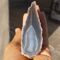 اسلایس سنگ راف عقیق سلیمانی 3بعدی خارق العاده  100 در 100 طبیعی شاهکار خلقت بینظیر 
باقابلیت ساخت چند نگین دیدنی کد 9995