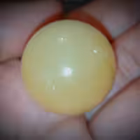 گوی بزرگ کلسیت طبیعی بدون بهسازی بدون رنگ مصنوعی با رنگ خورشیدی مخصوص انحراف ستون فقرات استخوان مفاصل