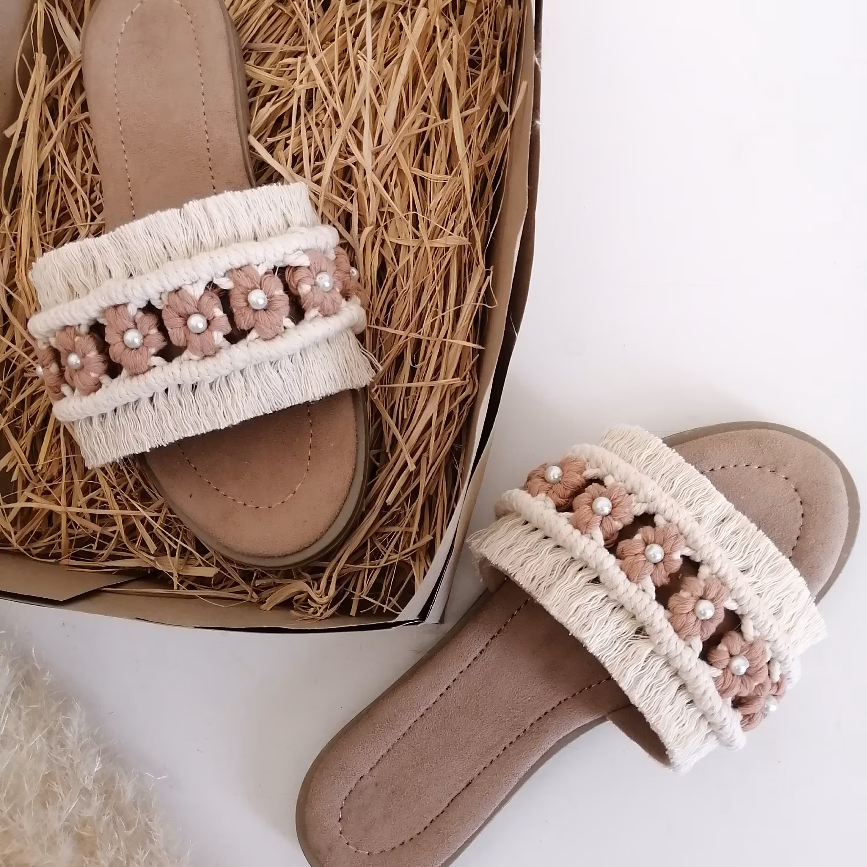 صندل، دمپایی، پاپوش، مکرومه بافی در انواع مدل و سایز بندی